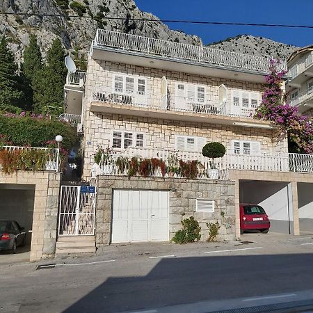 Apartments Ivan - With Parking Omis Ngoại thất bức ảnh