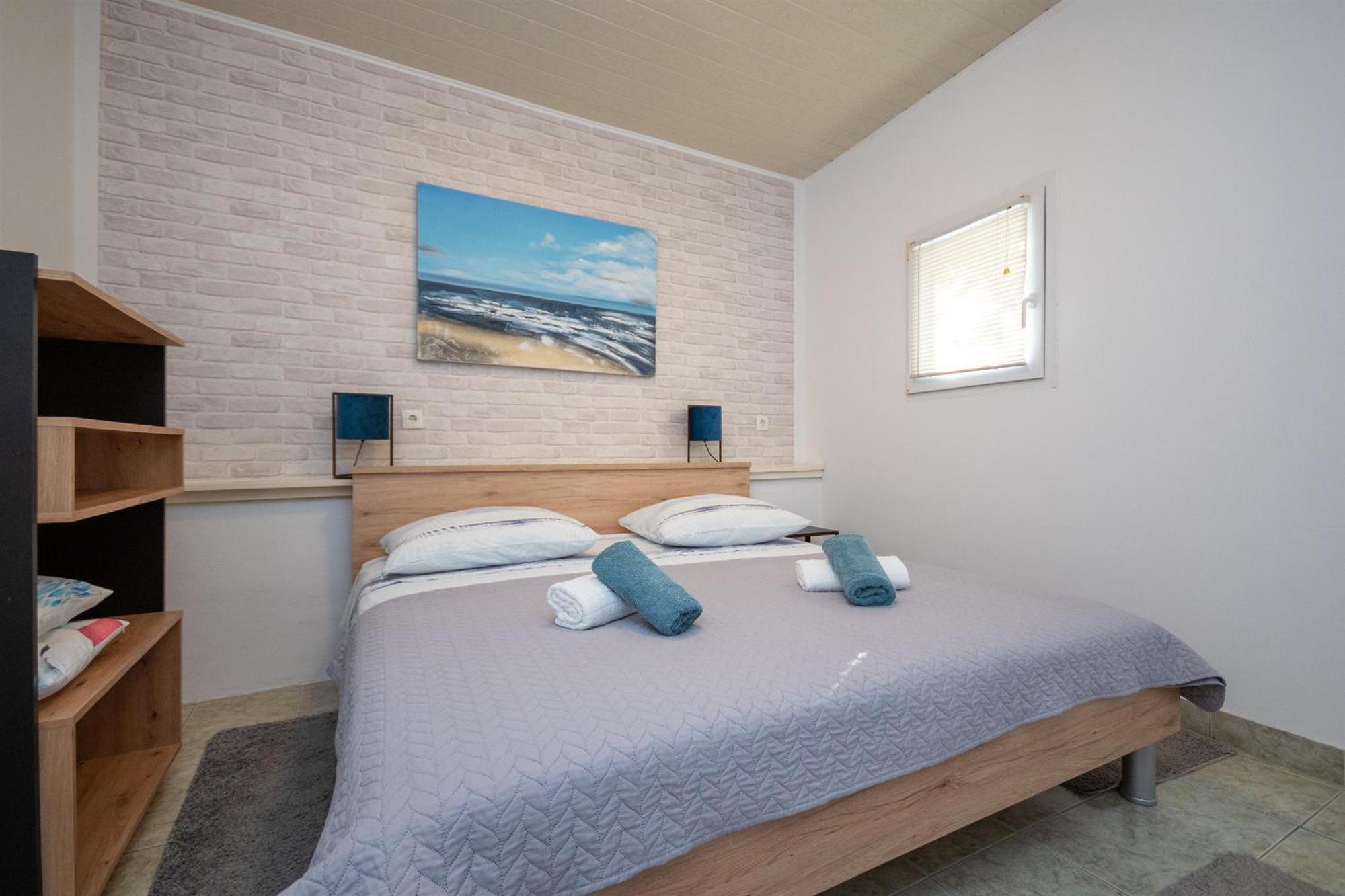 Apartments Ivan - With Parking Omis Ngoại thất bức ảnh