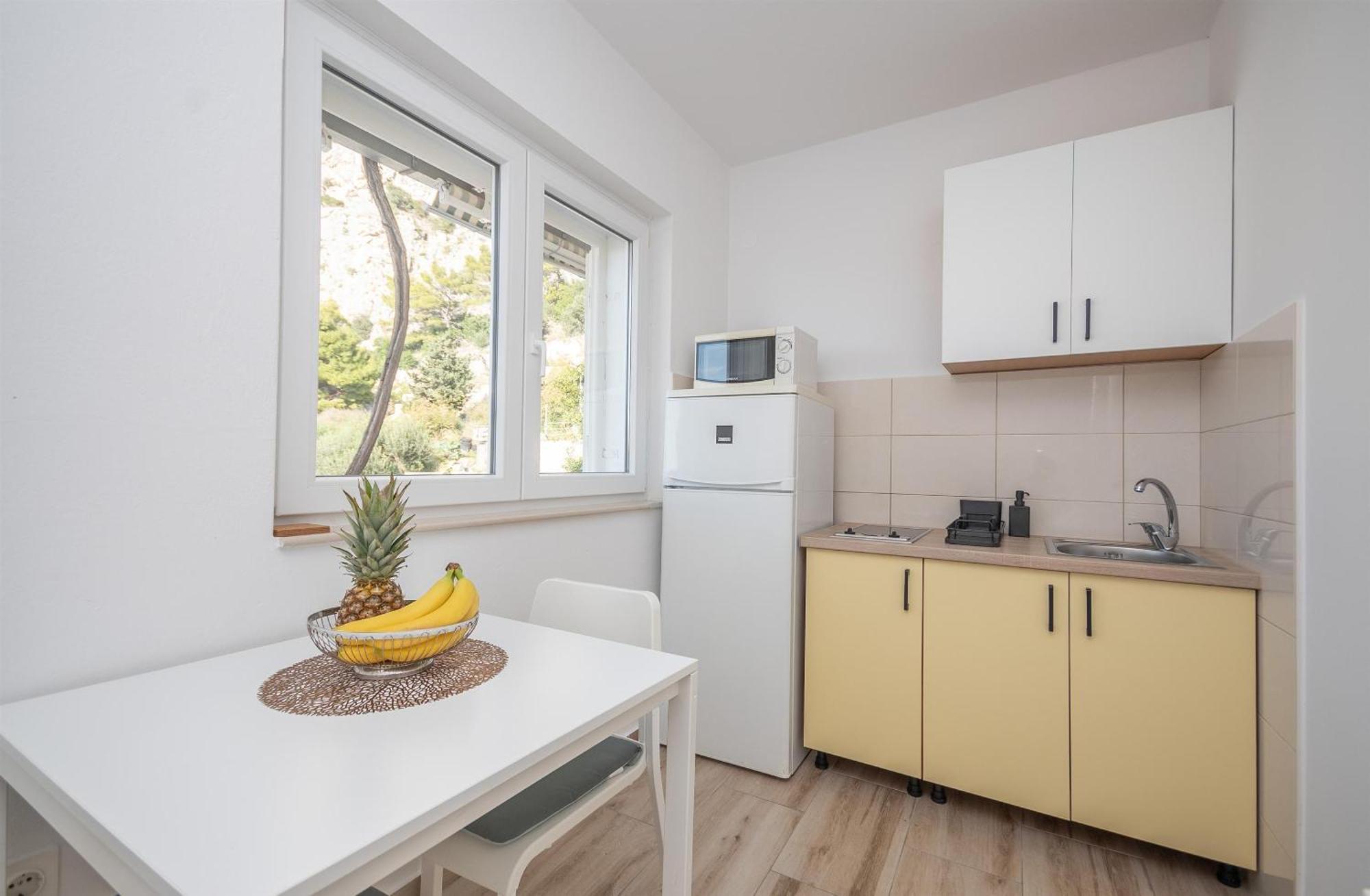 Apartments Ivan - With Parking Omis Ngoại thất bức ảnh