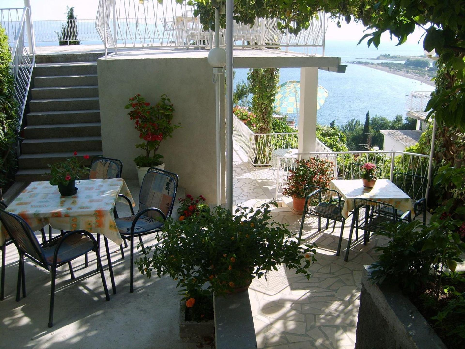 Apartments Ivan - With Parking Omis Ngoại thất bức ảnh