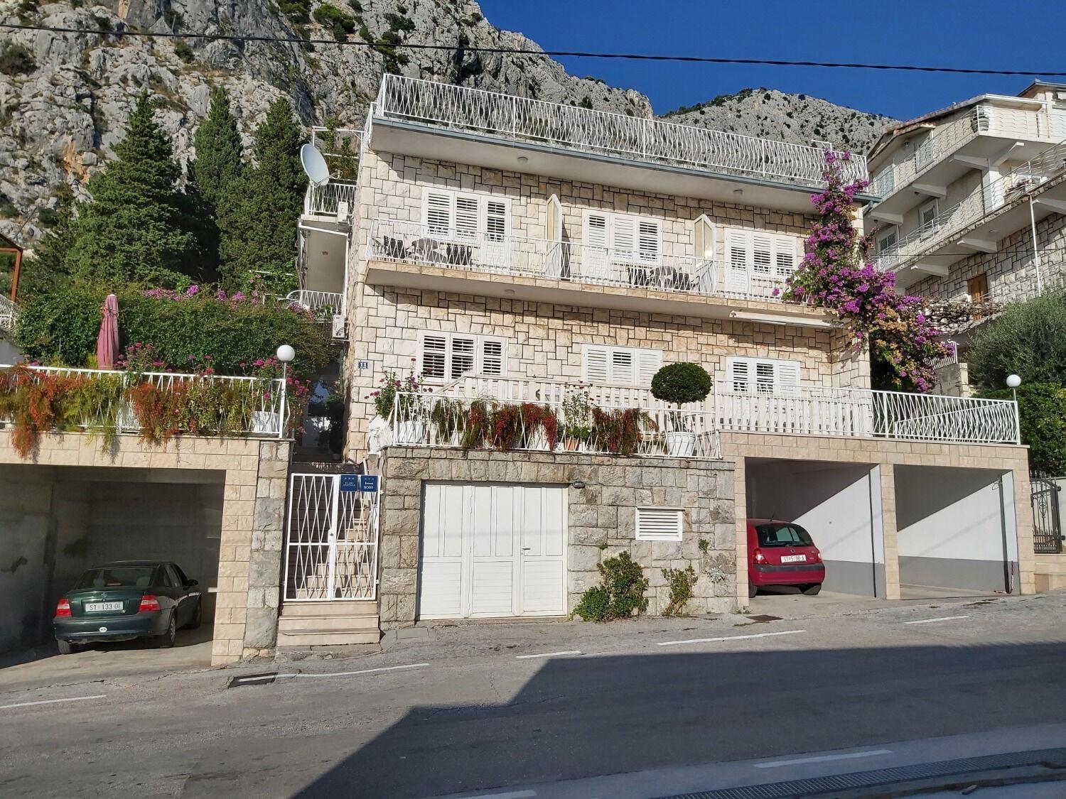 Apartments Ivan - With Parking Omis Ngoại thất bức ảnh